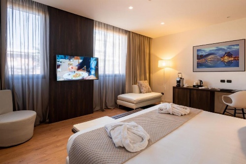 Aemilia Hotel Bologna image 18