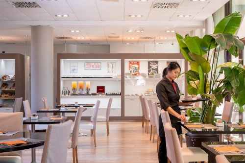 Aemilia Hotel Bologna image 30