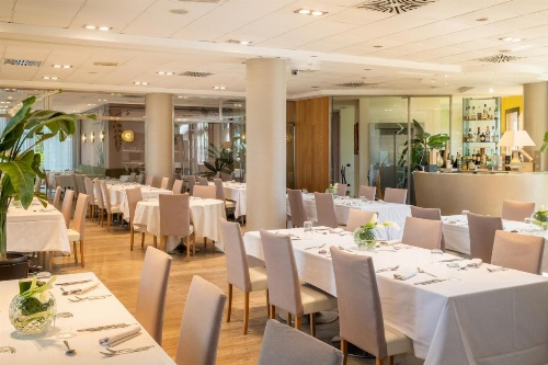 Aemilia Hotel Bologna image 31
